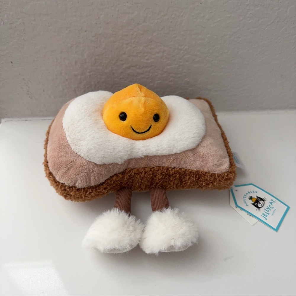 Authentic NWT Jellycat Amuseable Egglantine Egg on Toast Retired ONLY ONE Cute